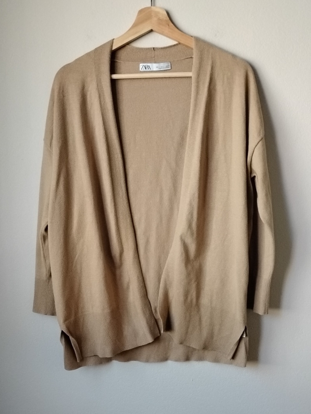 Zara Size L Oversized Open-Front Cardigan in Beige